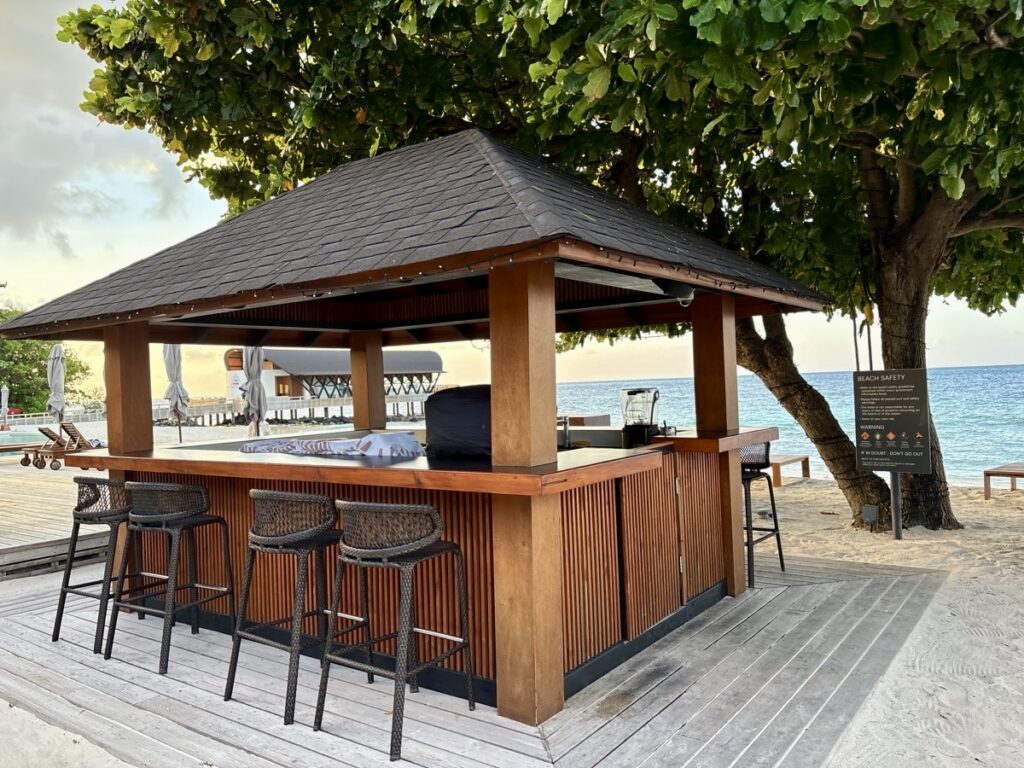 beach bar