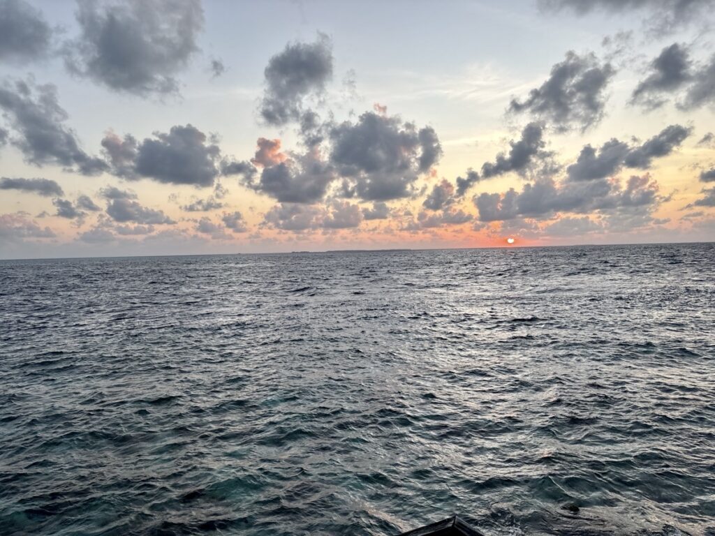 モルディブ夕焼け