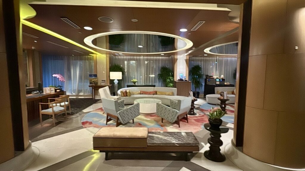 アスコットラッフルズホテル