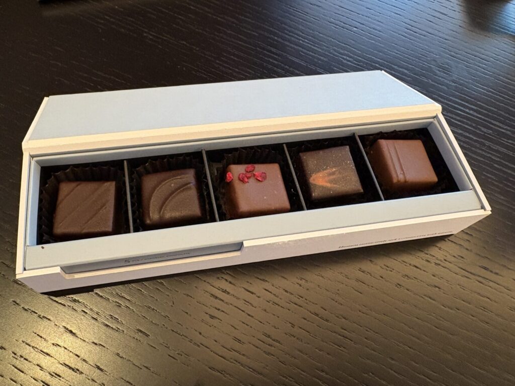 チョコ